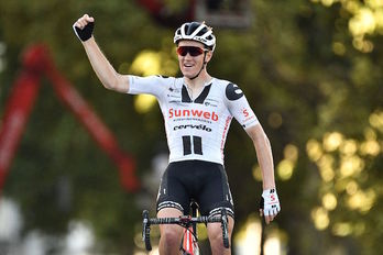 Soren Kragh Andersen ha llegado escapado con unos segundos al pelotón a la meta de Lyon. (Anne-Christine POUJOULAT/AFP) 