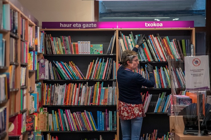 La cadena de librerías Elkar está arraigada en toda Euskal Herria. (Gorka RUBIO I FOKU)