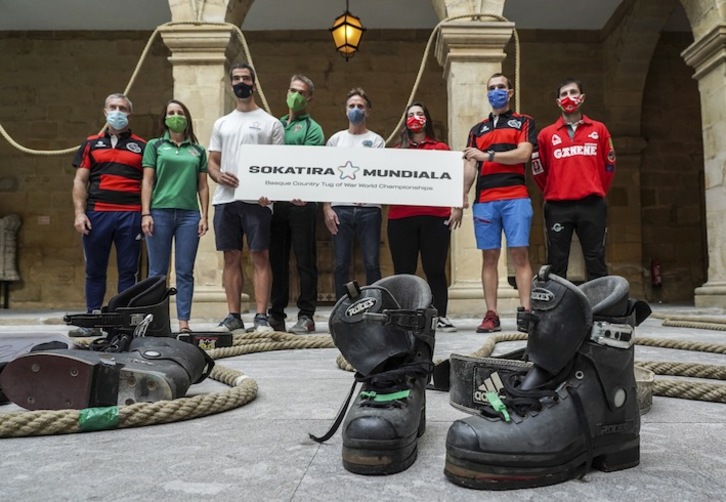 Imagen de la presentación llevada a cabo en Bilbo (Marisol RAMÍREZ / FOKU)