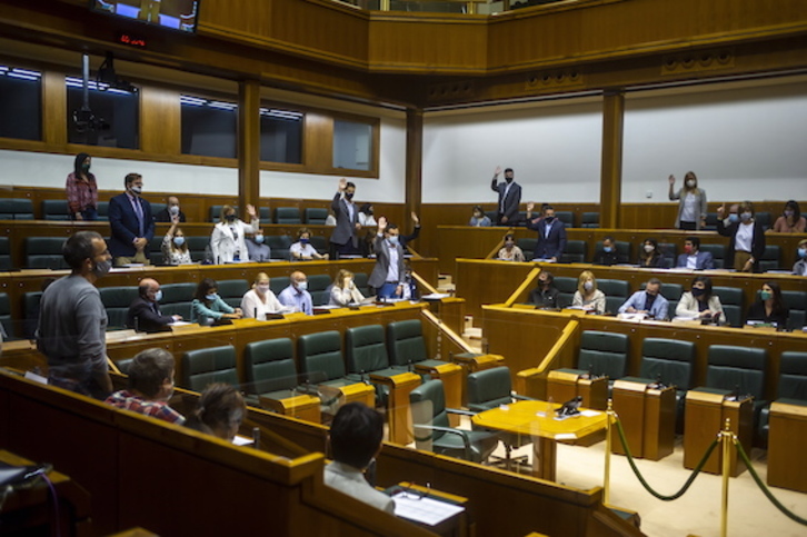 La votación se llevado a cabo en el salón de plenos por motivos de seguridad. (Jaizki FONTANEDA/FOKU)