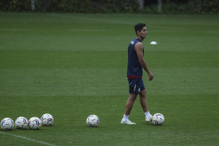 Muto, en un entrenamiento de esta semana (Aritz LOIOLA / FOKU)