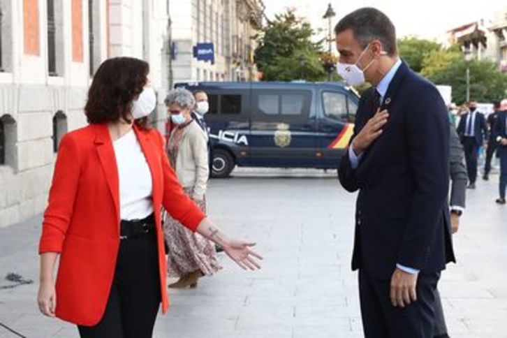 Ayuso y Sánchez, durante su encuentro el pasado día 21. (Fernando CALVO/AFP)