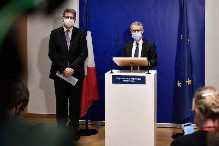 El fiscal «antiterrorista» Jean François Ricard y el director de la Policía Judicial, Chrisitan Sainte. (