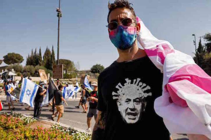 Protesta contra Benjamín Netanyahu. (Menahem KAHANA/AFP)