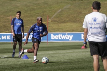 Fuchs, durante un entrenamiento de Ibaia (Endika PORTILLO / FOKU)
