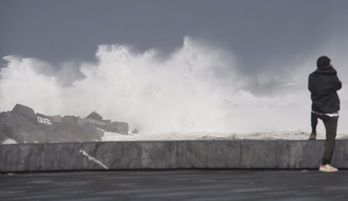 Imagen del temporal vivido en Donostia la semana pasada. (Juan Carlos RUIZ/FOKU)