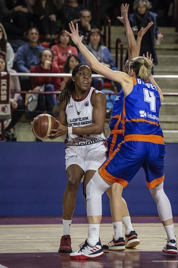 Dentro del desastre de Gernika Bizkaia, Margaret Roundtree ha sido la máxima anotadora. (Aritz LOIOLA / FOKU)