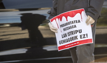 Cartel contra la precariedad. (Marisol RAMIREZ/FOKU)