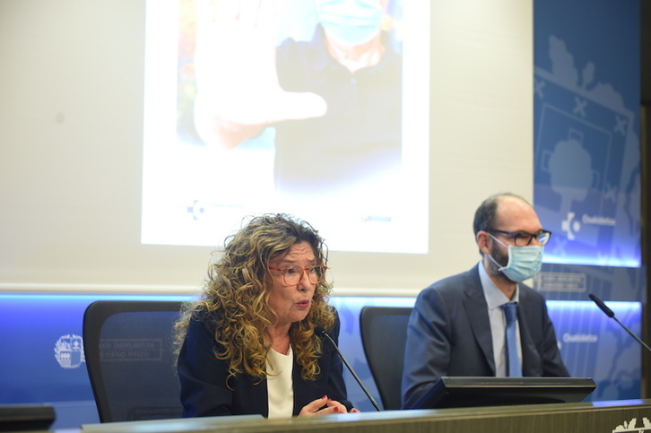 La consejera Sagardoi ha presentado la campaña. (FOKU)