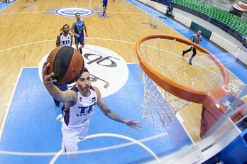 Luca Vildoza ha estado a punto de llevar al Baskonia a la victoria, pero sin suerte. (B. B. HOJAS / ACB PHOTO)