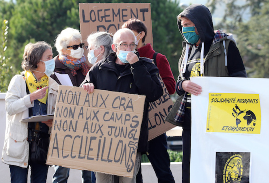  Les participants et organisateurs ont demandé un changement des politiques migratoires.  Les deux rendez-vous ont été organisés dans le cadre de la grande Marche des solidarités organisée dans l’Etat français. © Bob EDME