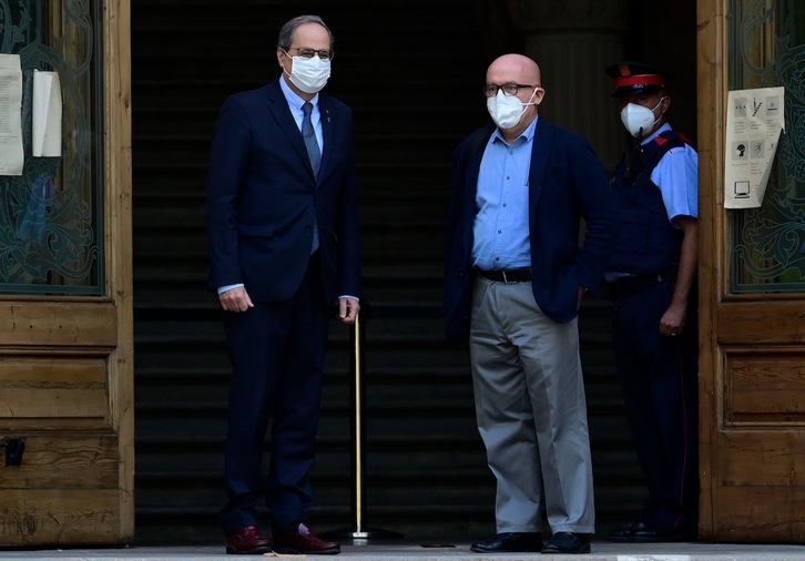 Torra y su abogado, Gonzalo Boye, en el TSJC el pasado mes de setiembre. (Lluís GENÉ/AFP)