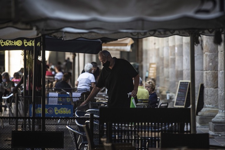 Ambiente de las terrazas en Bilbo. (Jaizki FONTANEDA / FOKU)