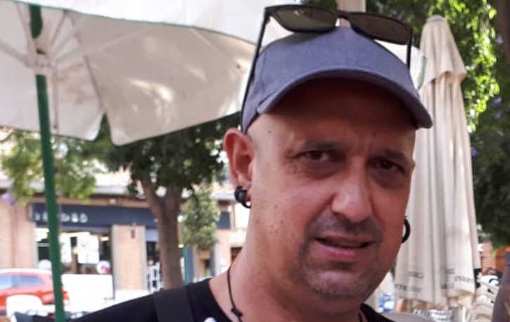 Asier Aginako, tras quedar libre por su enfermedad.