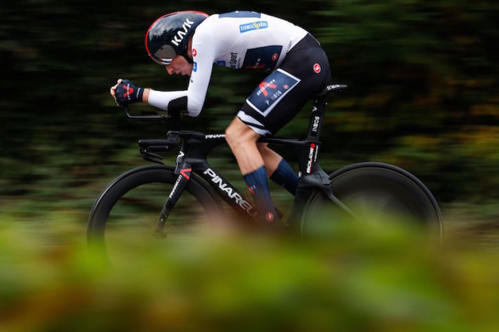 Tao Geoghegan ha confirmado el pronóstico en la crono para ganar el Giro. (Luca BETTINI/AFP)