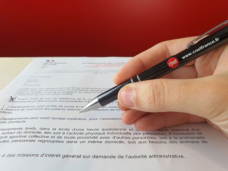 Se puede optar entre rellenar el justificante en papel o generar un documento electrónico. (cnet.fr)t