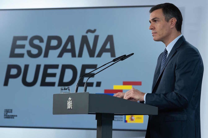 Pedro Sánchez el sábado pasado, cuando anunció el estado de alarma. (La MONCLOA/AFP)
