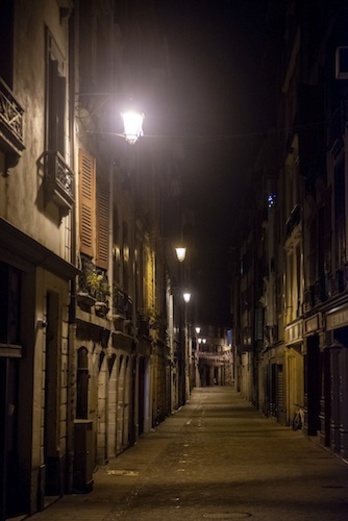 Sortir de chez soi est interdit depuis le 23 octobre à minuit. © Guillaume FAUVEAU