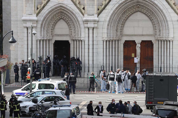 La Basílica de Notre Dame de Niza, donde se ha producido el ataque. (Valery HACHE/AFP)