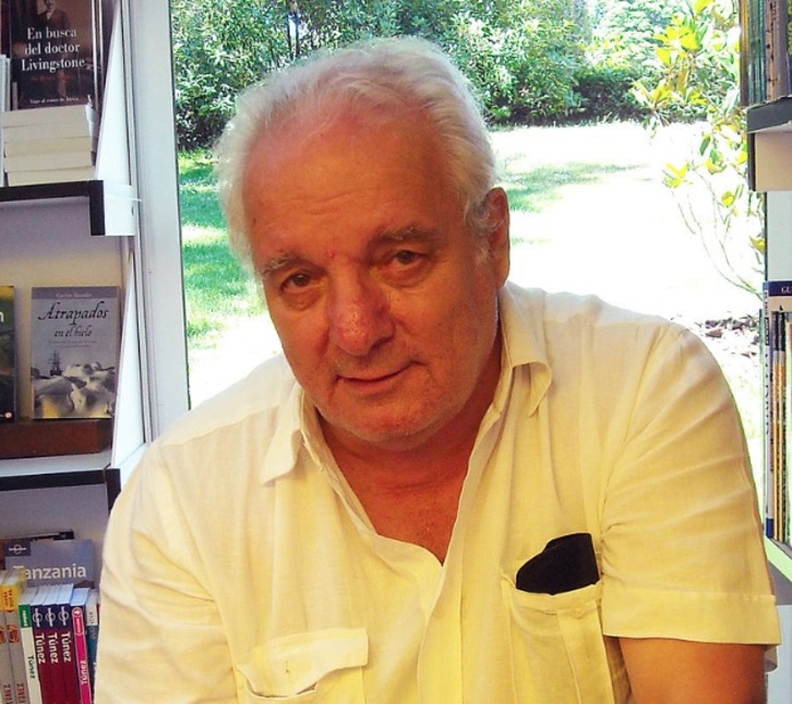 El autor Javier Reverte ha fallecido a los 76 años. (Wikipedia)