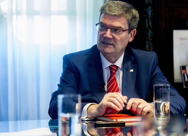 Juan Mari Aburto, alcalde de Bilbo. (Luis JAUREGIALTZO/FOKU)