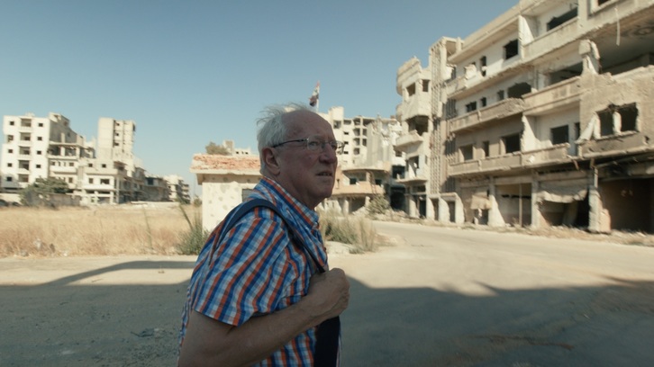 Robert Fisk, en un fotograma del documental ‘This Is Not a Movie’. 