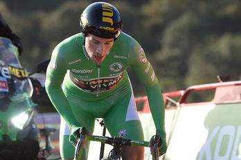 Roglic ha ganado la crono y recuperado el liderato, pero no ha metido todo el tiempo que le hubiera gustado a sus rivales. (Miguel RIOPA/AFP)