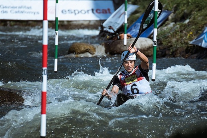 Chorraut, lehiaketa batean jo eta ke (WIKIPEDIA)