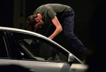 Imagen de NA3394BD, Este coche es un agujero’, de Peio Lekunberri. (GOBIERNO DE NAFARROA)