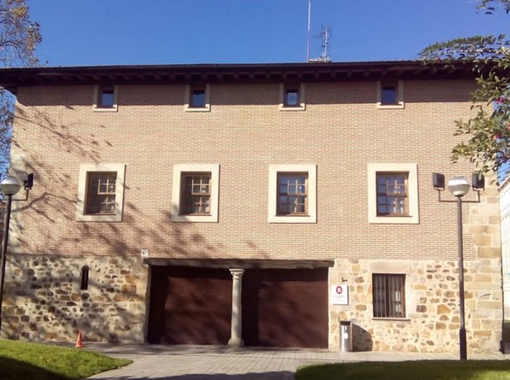 Biblioteca municipal de Irala. (Google maps).