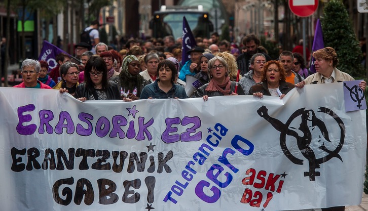 Foto de archivo de una manifestación contra una agresión machista. (Luis JAUREGIALTZO/FOKU).