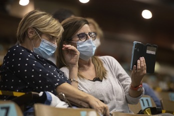 La mascarilla quirúrgica de un solo uso es una de las más utilizadas. (GORKA RUBIO/FOKU)