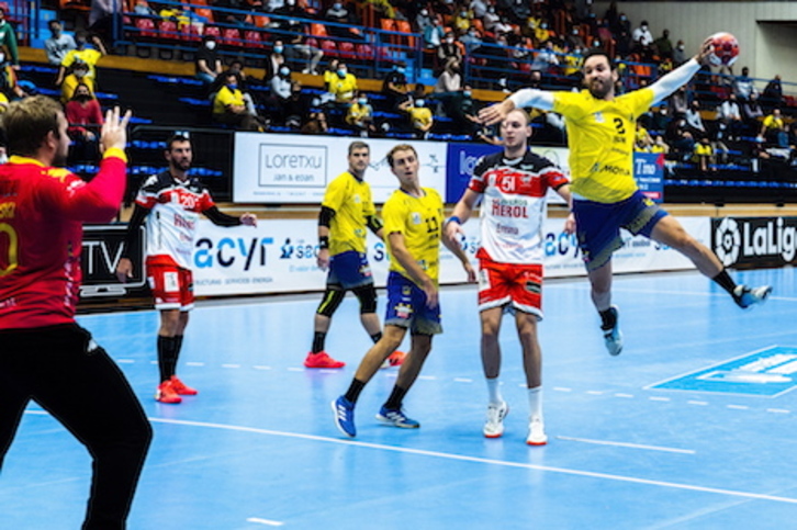 Bidasoa afronta un encuentro que podría convertirse en histórico. (Gorka RUBIO/FOKU)