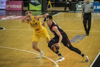 Bilbao Basket jugará el domingo a las 16.00 en Sevilla ante el Betis. (Aritz LOIOLA / FOKU)