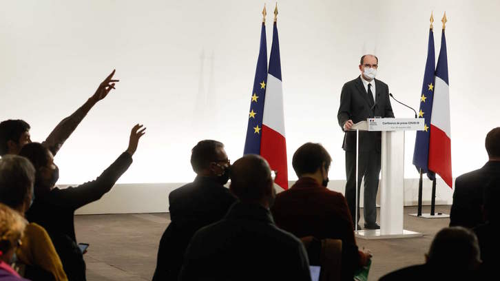 Comparecencia del primer ministro francés Jean Castex este 26 de noviembre. (Ludovic MARIN/AFP)