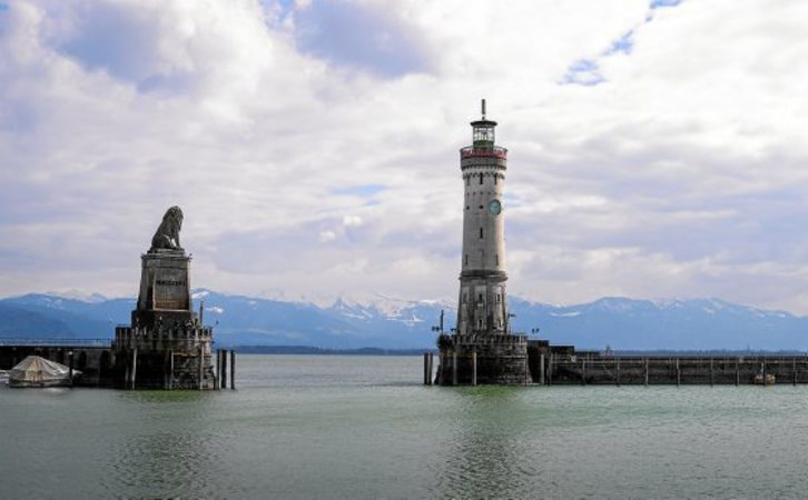 Badira munduan inorenak ez diren txoko ikusgarriak.