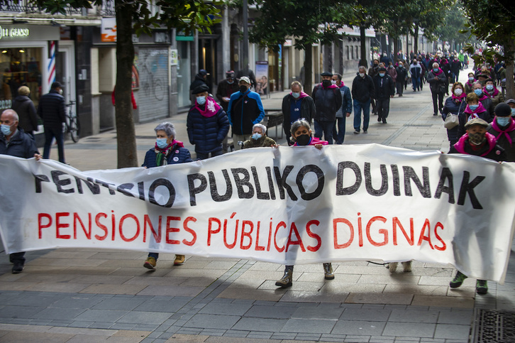 Movilización de pensionistas en Gasteiz. (Jaizki FONTANEDA/FOKU)