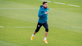 Yuri durante el entrenamiento en Lezama. (@AthleticClub)