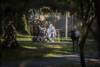 La situación en las residencias vuelve a ser crítica en la segunda ola      (Jaizki FONTANEDA I FOKU)
