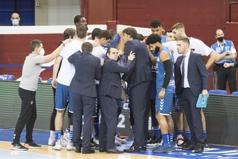 Ganando o perdiendo, pero Gipuzkoa Basket debe dar su mejor cara en cada partido. (Juan Carlos RUIZ / FOKU)