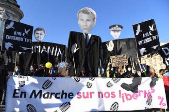 Movilización contra la Ley de Seguridad Global, el sábado, en París. (Alain JOCARD/AFP)