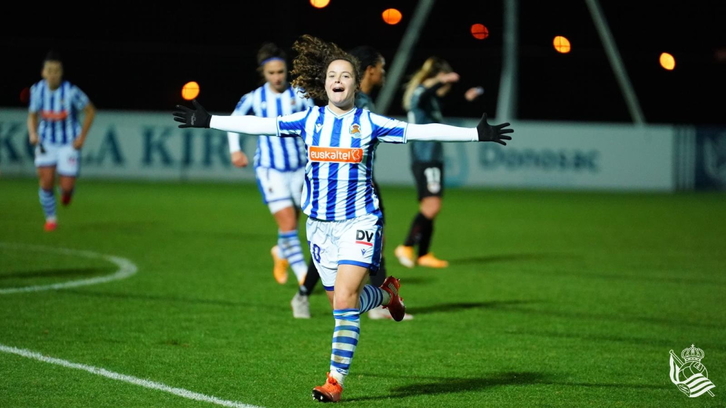 Nerea Eizagirre ha anotado tres goles en los dos últimos partidos, que le han valido seis puntos a la Real. (Real Sociedad)