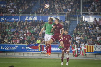 David Zurutuza, 2018an Venezuelaren aurka jokatutako neurketan. (Endika PORTILLO / FOKU)