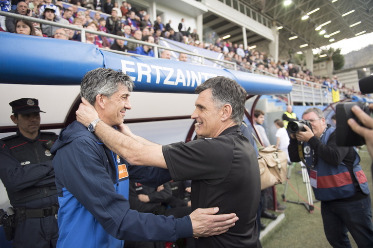 Imanol y Mendilibar se han dedicado elogios antes de enfrentarse este domingo en Anoeta. (Juan Carlos RUIZ/FOKU)