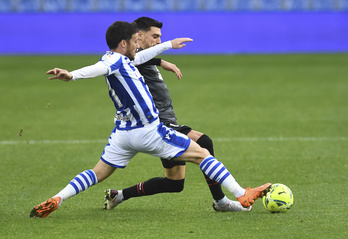 David Silva reapareció en los últimos veinte minutos contra el Eibar y volvió a notar un problema muscular. (Jon URBE/FOKU)