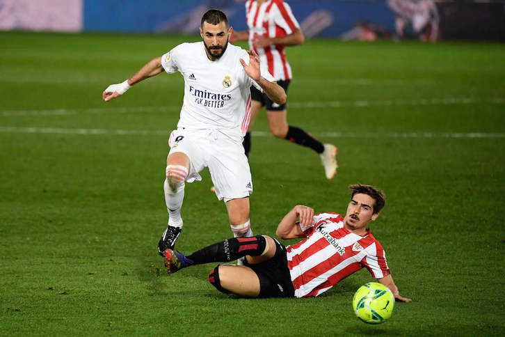 Benzema ha anotado dos de los goles del Real Madrid. (Oscar DEL POZO / AFP)