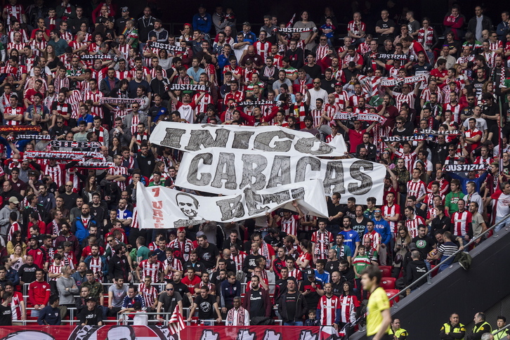 Iñigo Cabacas Herri Harmaila se ubica en un costado de la tribuna Norte de San Mamés. (Aritz LOIOLA / FOKU)