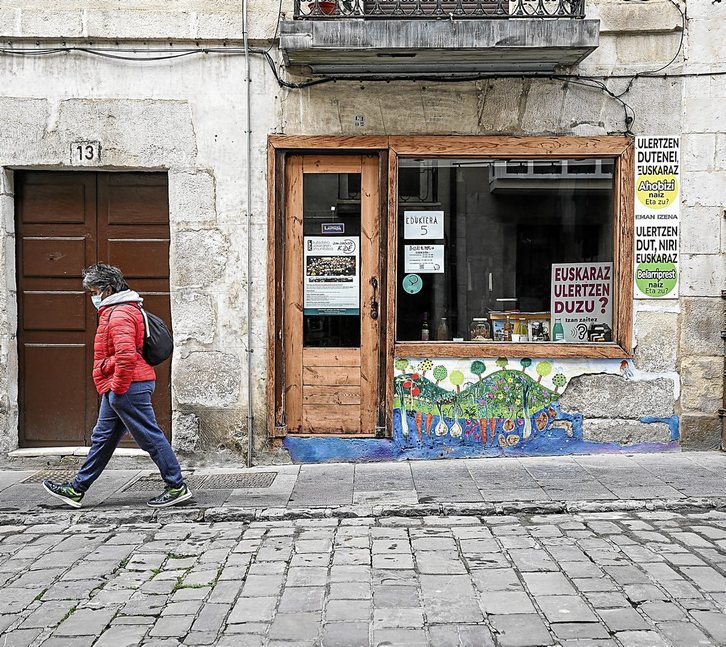 Agurainen martxan jarri duten ekonomatua. Endika Portillo | FOKU