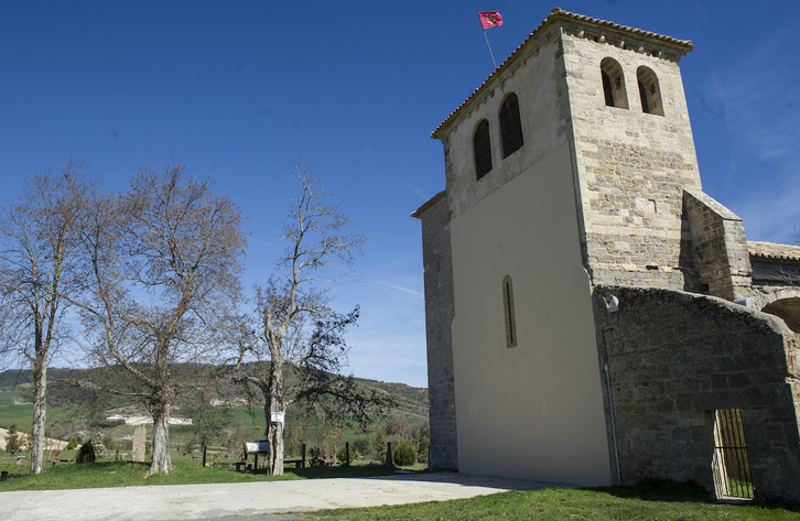 El frontón de Lizoain es uno de los bienes inmatriculados por la Iglesia en Euskal Herria. (Jagoba MANTEROLA/FOKU)
