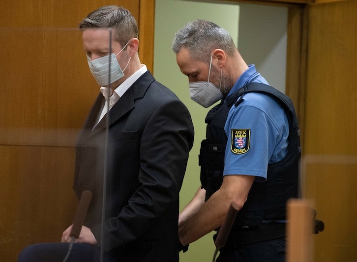 Stephan Ernst, acusado de asesinar al político conservador Walter Lübcke. (Boris ROESSLER/AFP)